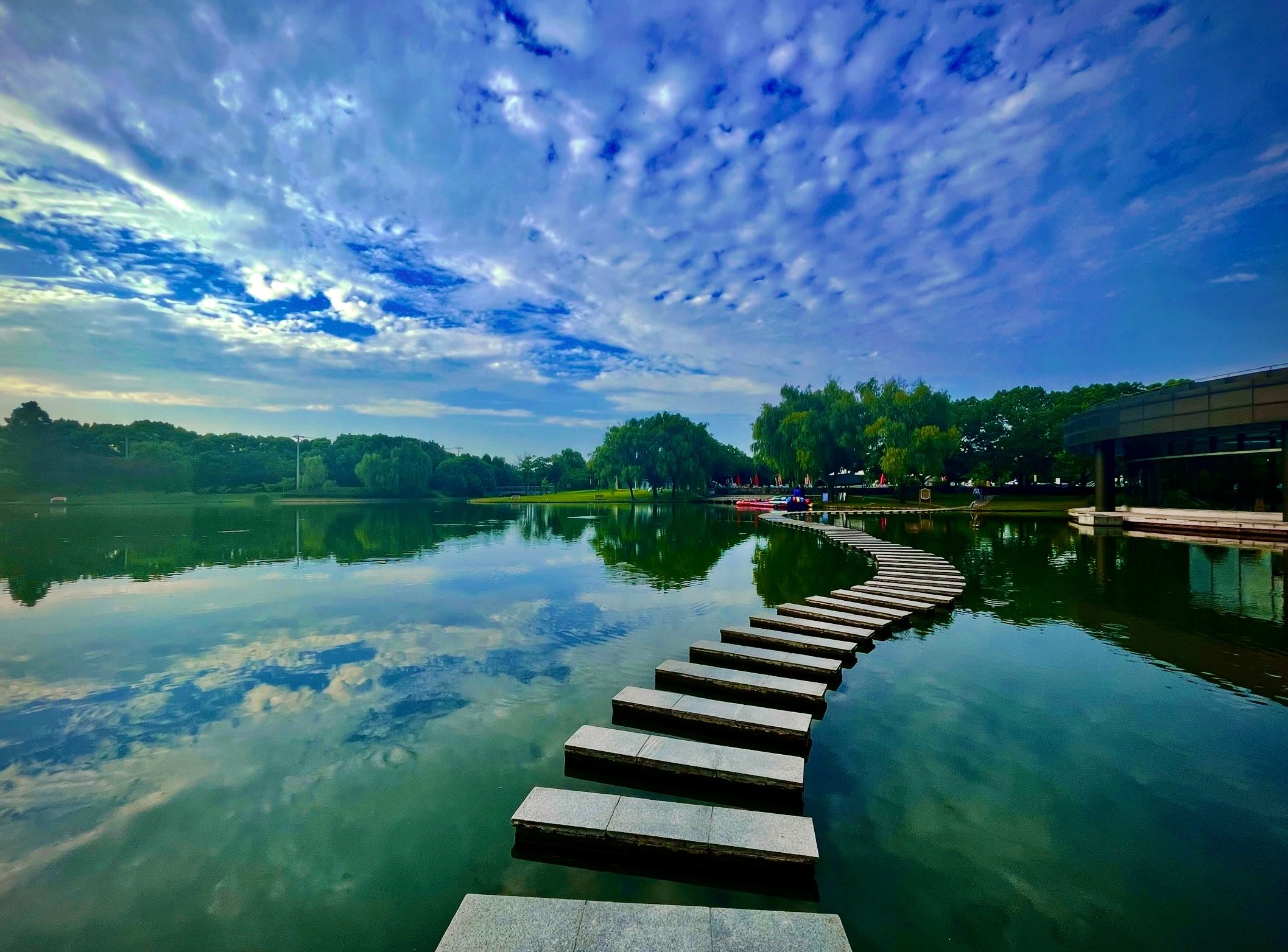 An image from the album: [Shanghai]