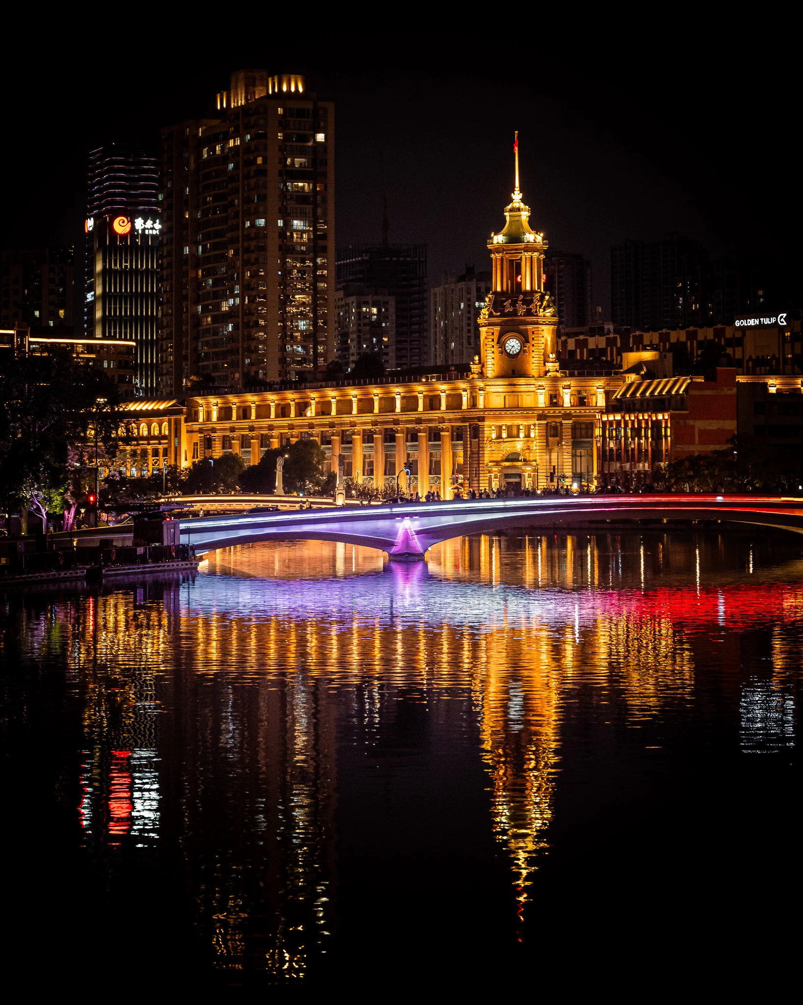 An image from the album: [Shanghai]